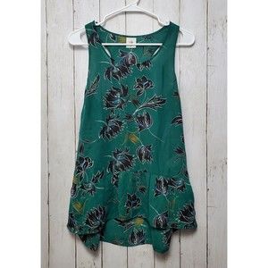 CAbi Zoe Falling Flowers Tank Top Womens Size XS  Green Sleeveless Ruffle Hem